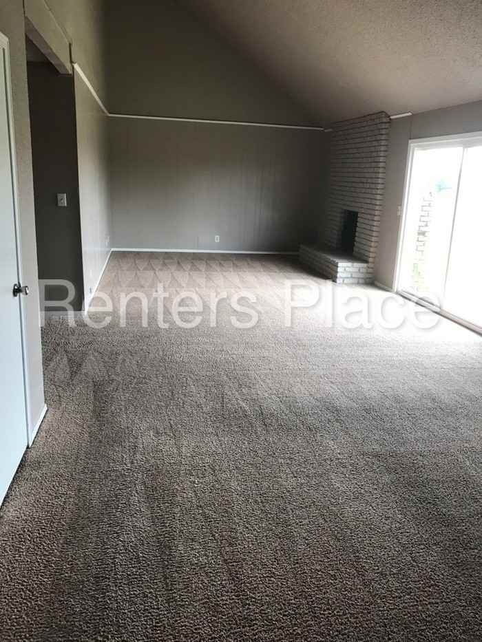 8310 E 65th Pl - Photo 2 of 11