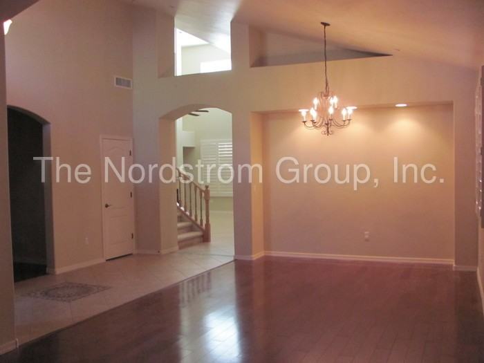 7929 N Blakey Ln - Photo 2 of 23