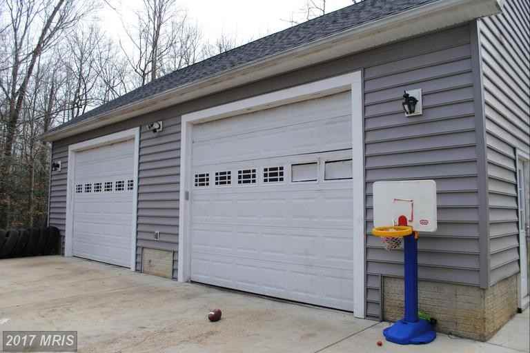 7840 Hemingway Pl - Photo 3 of 30