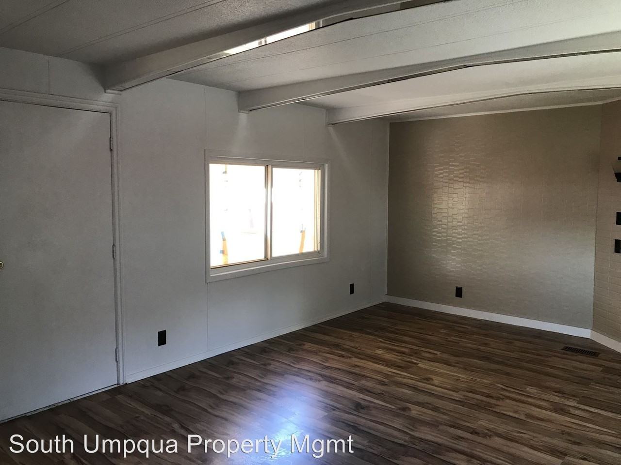 244 Mountain View Ave - Photo 2 of 7