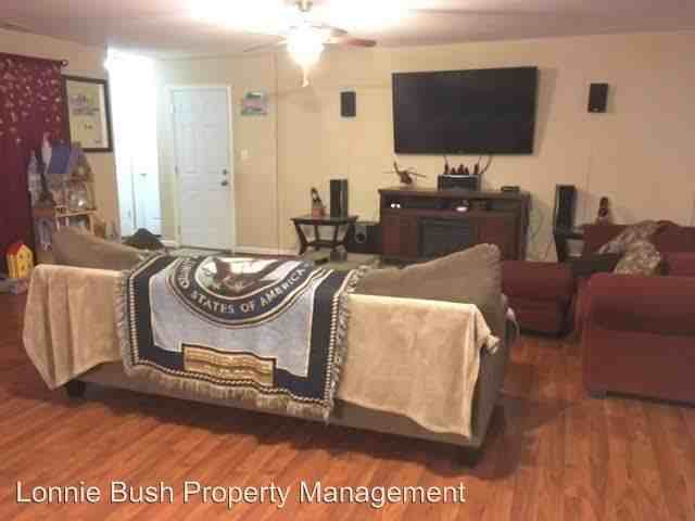 917 Workwood Rd - Photo 2 of 18