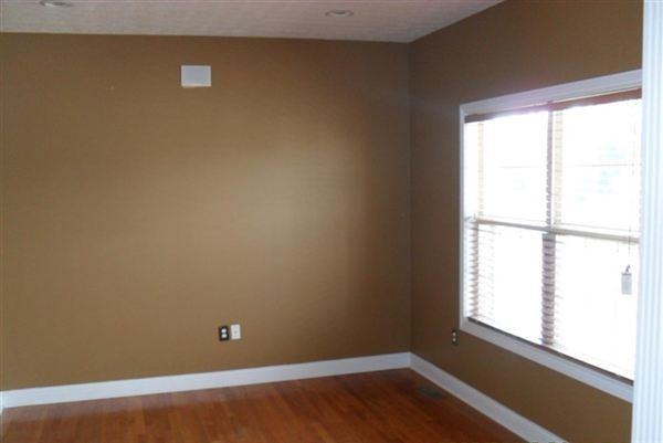 602 Arvel Wise Ln - Photo 2 of 9