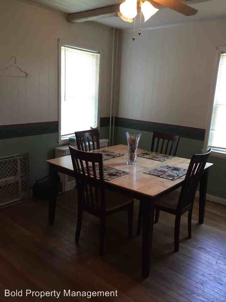 702 Hill Rd - Photo 3 of 16