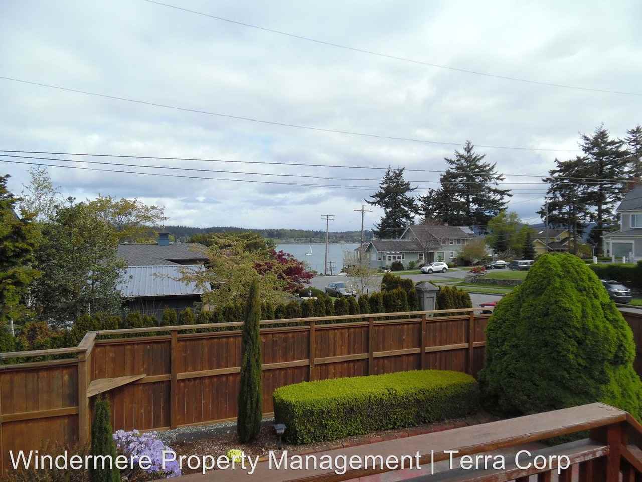 812 F Ave - Photo 2 of 28