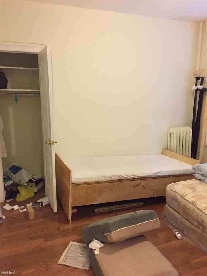 729 Avenue A - Photo 2 of 5