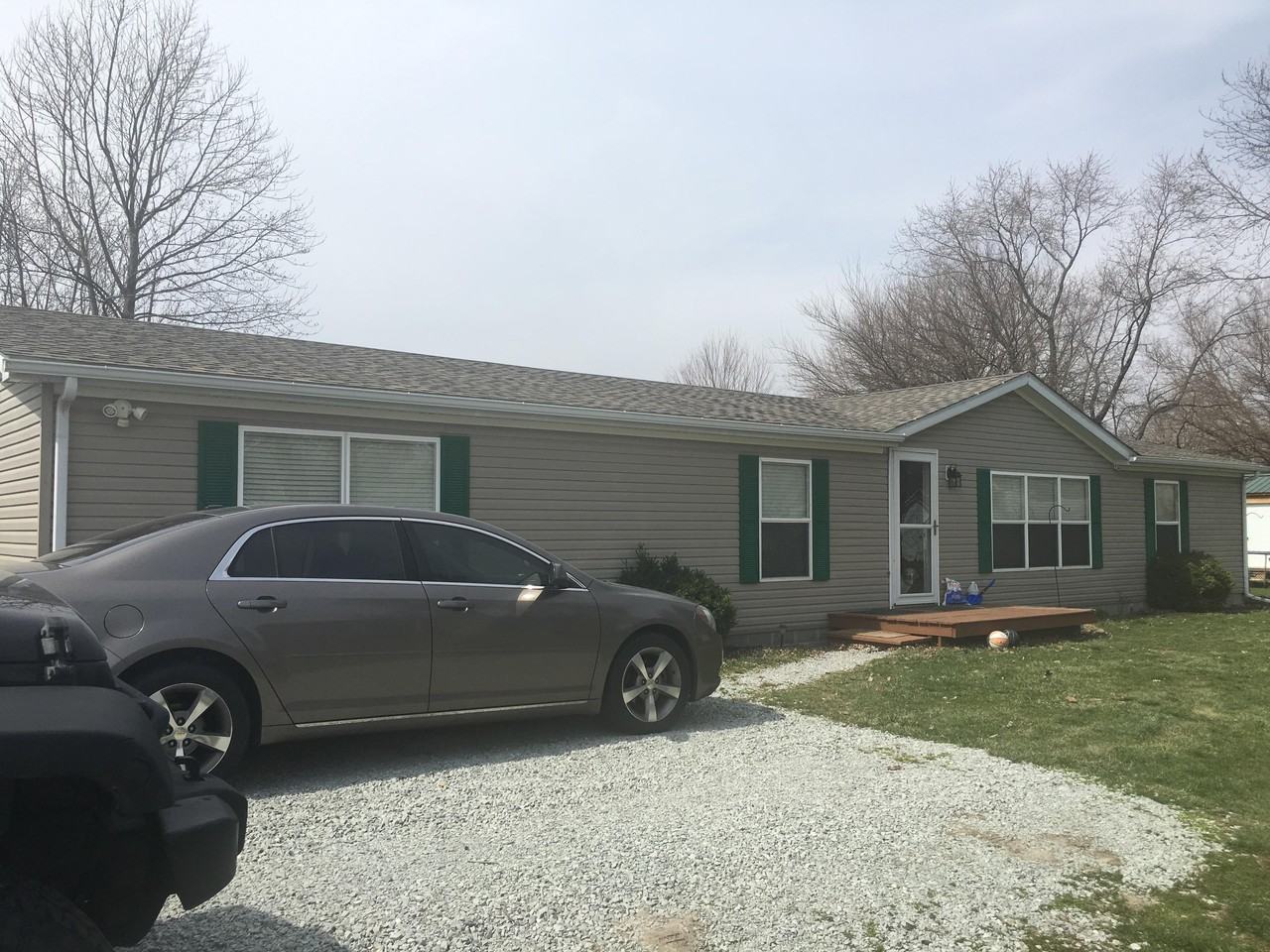 14916 W 7th St - Photo 2 of 3