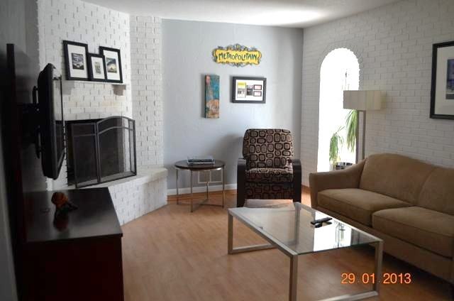 611 Moonpenny Cir - Photo 3 of 11