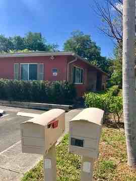 920 SW 28th St - Photo 3 of 24