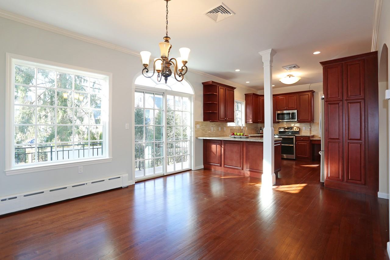 9 The Serpentine - Photo 2 of 19