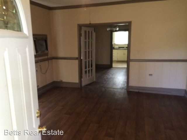 12825 W Baseline Rd - Photo 2 of 6
