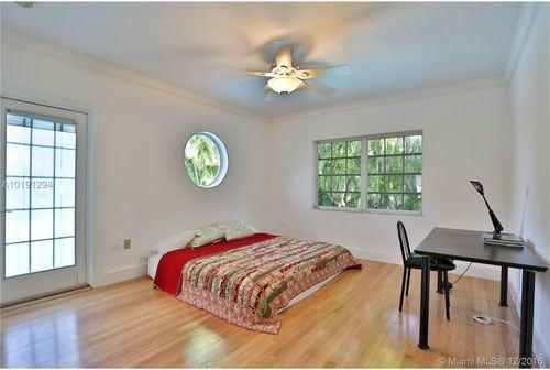 615 San Juan Dr - Photo 3 of 8