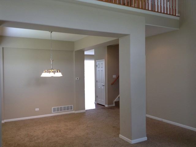 1189 N Cornerstone Dr - Photo 3 of 16