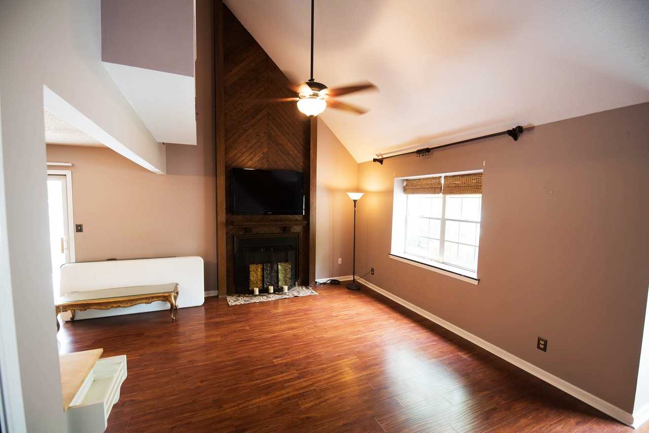 3318 Valleydale Drive - Photo 3 of 16