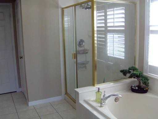 11027 Belmere Isles Ct - Photo 3 of 8
