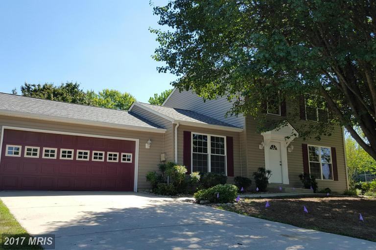 8805 Silverleaf St - Photo 3 of 15