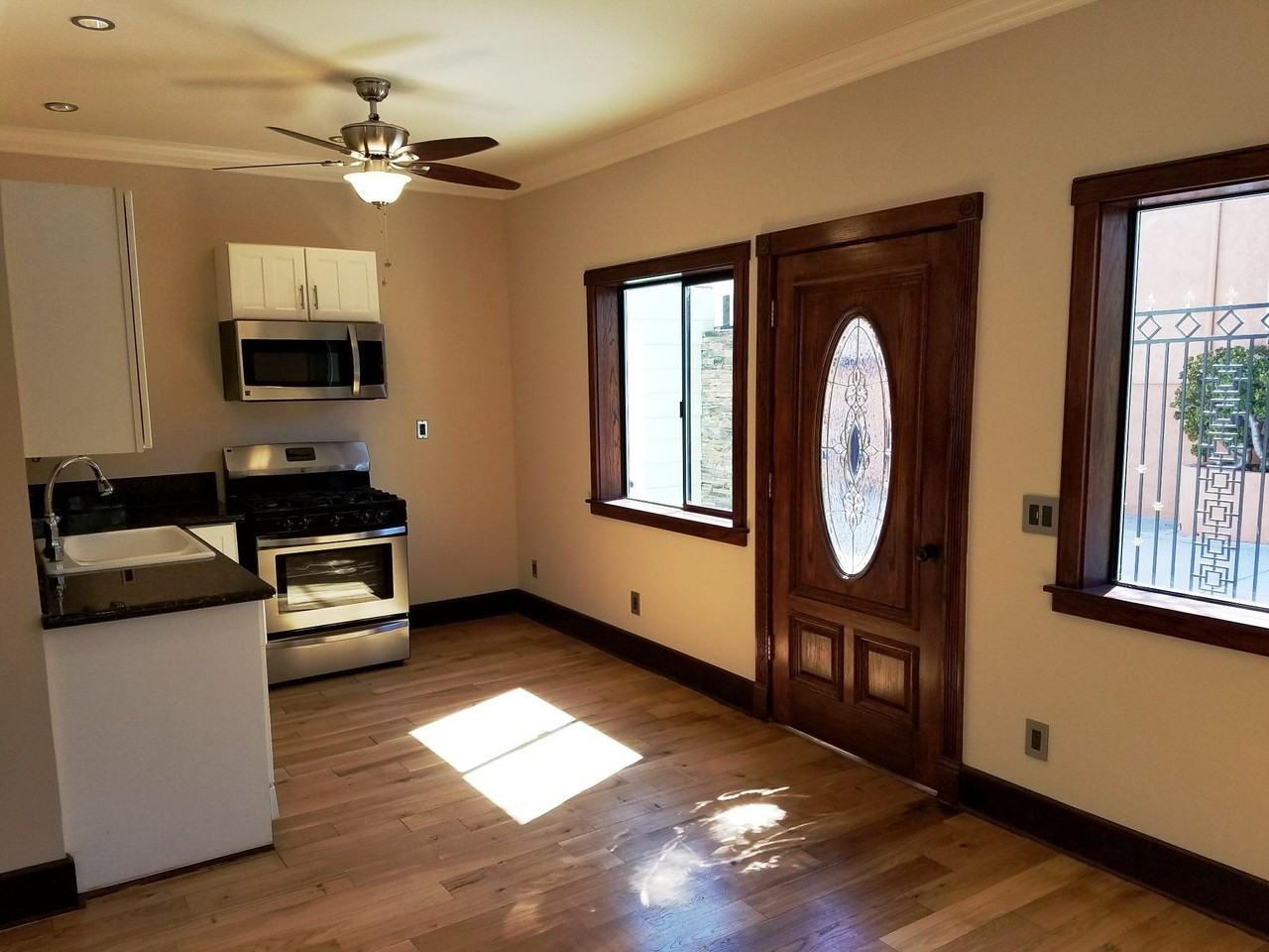 3730 San Diego Ave - Photo 2 of 14