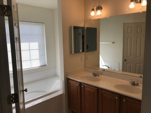 9098 Brewer Creek Pl - Photo 2 of 12