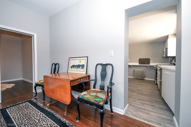 95 Main St - Photo 2 of 18