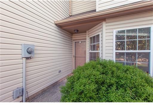 317 Pegasus Rd - Photo 3 of 15