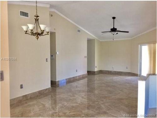 6240 Gauntlet Hall Ln - Photo 2 of 2
