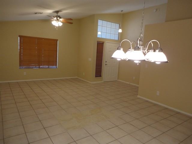 8871 N 114th Dr - Photo 2 of 9