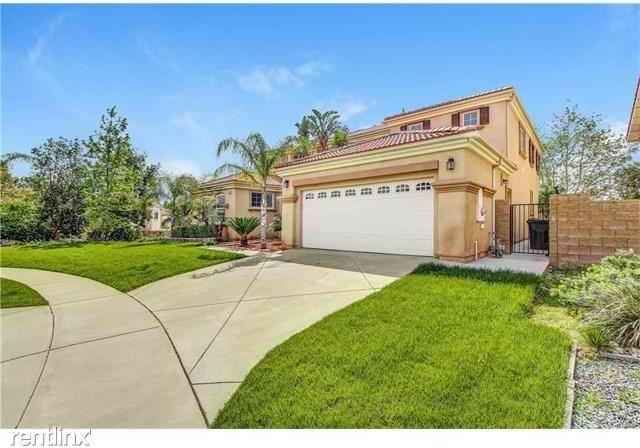 12343 Rockweed Ct - Photo 2 of 26