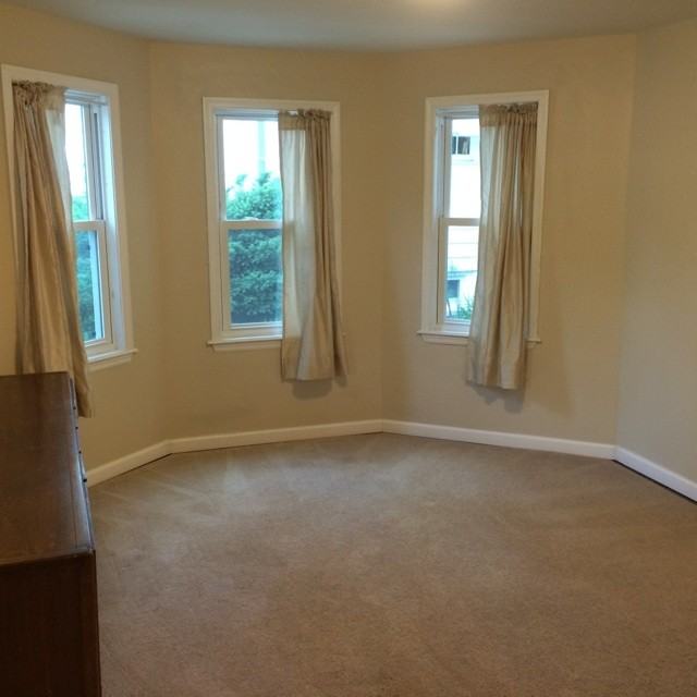 316 Cedar Ave - Photo 3 of 16