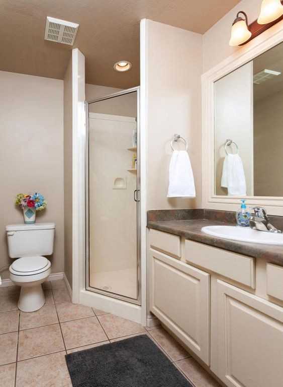 68 S 1250 W - Photo 3 of 14