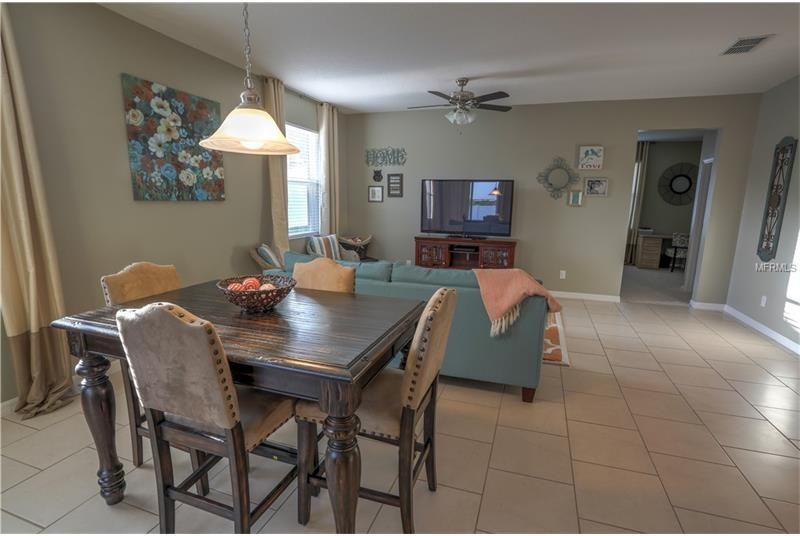 781 Galway Blvd - Photo 3 of 10