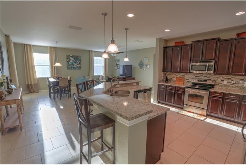 781 Galway Blvd - Photo 2 of 10