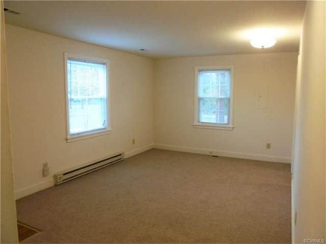 1607 Minefee St - Photo 3 of 10