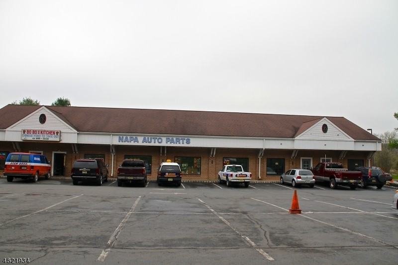 1000 Milford Rd - Photo 2 of 9