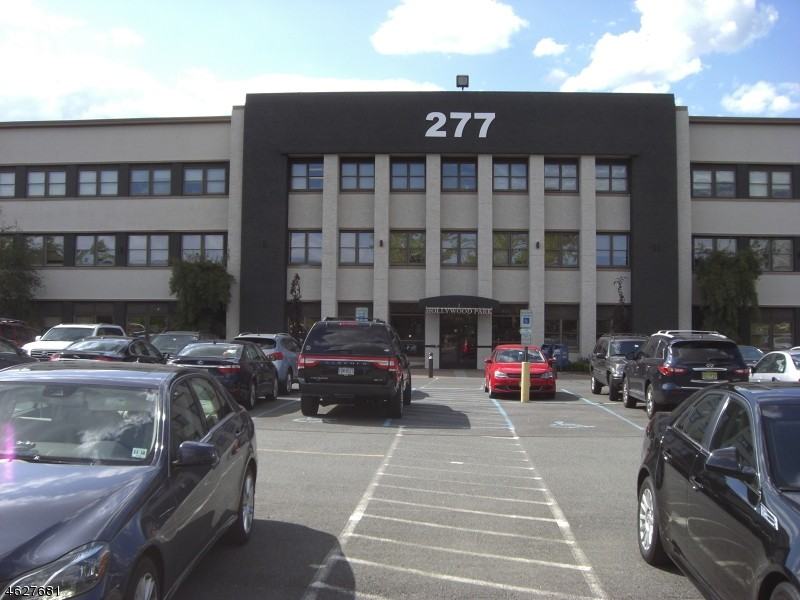 277 Fairfield Rd - Photo 3 of 5