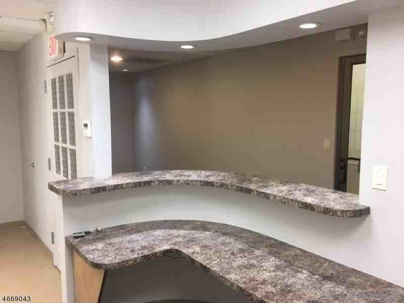 28 Millburn Ave - Photo 2 of 7