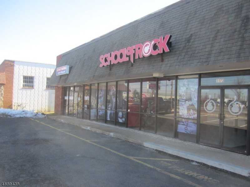 1173 Raritan Rd - Photo 3 of 19