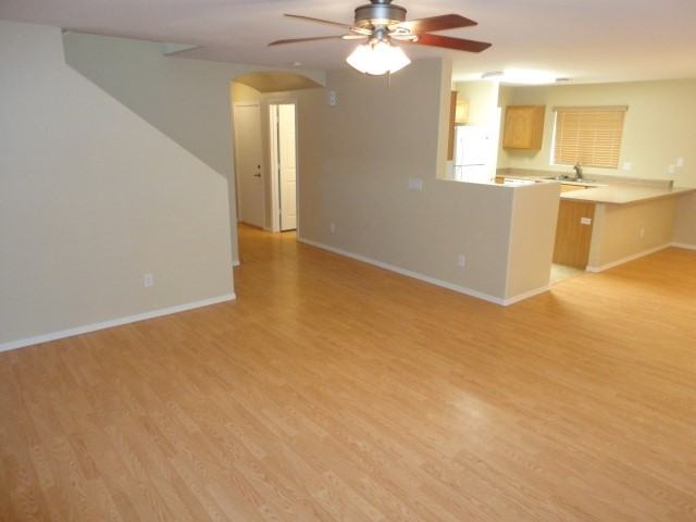 12347 W Devonshire Ave - Photo 2 of 22