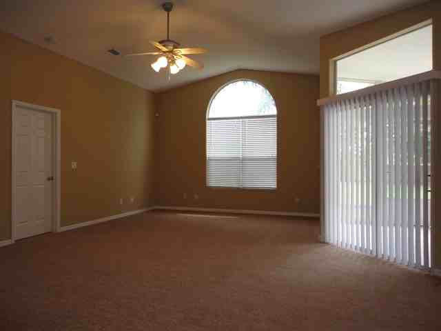 7036 Hammock Trace Dr - Photo 3 of 12