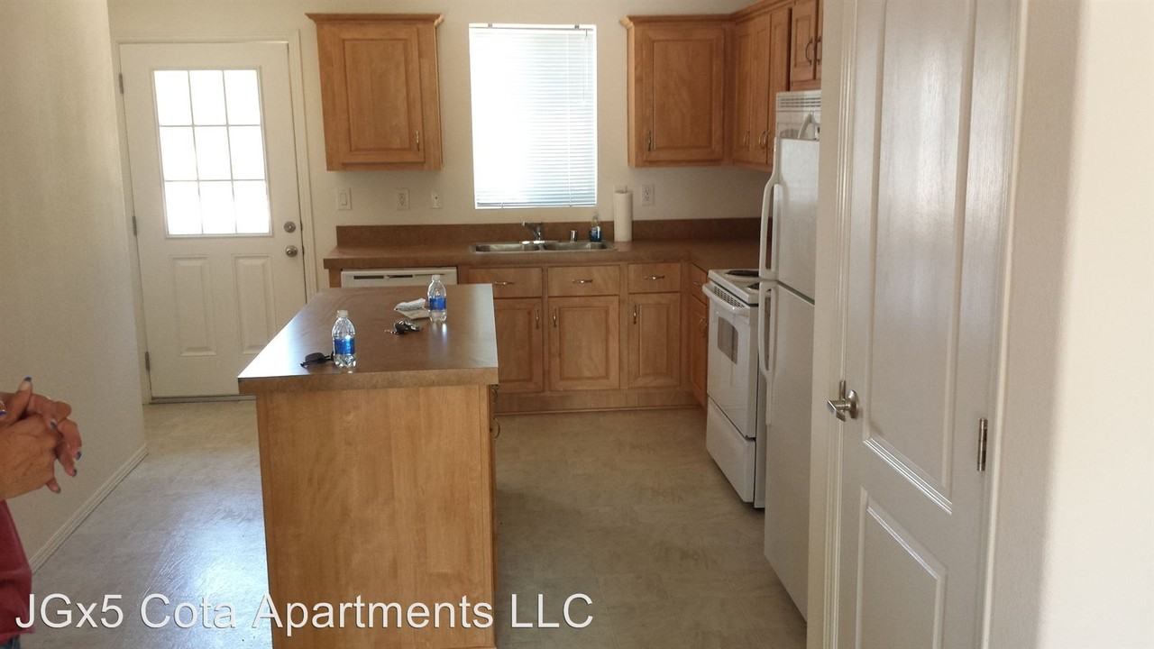 1010 8th Avenue - Photo 2 of 7