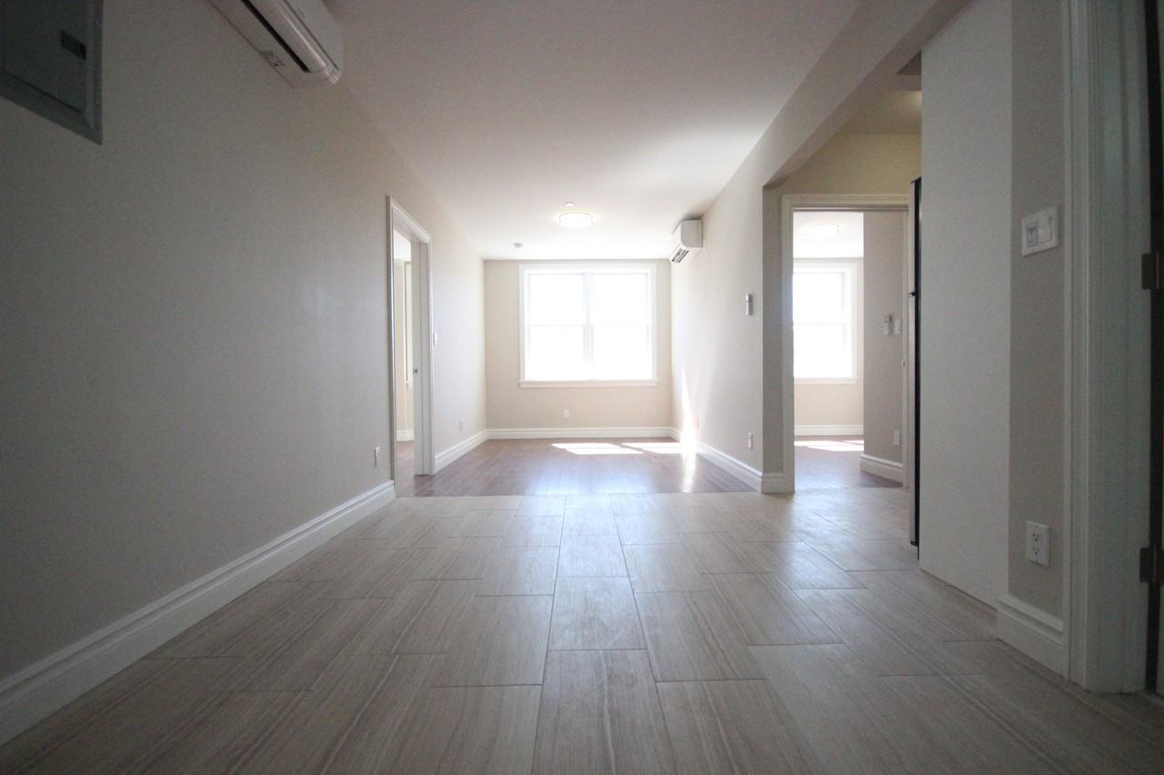 439 Knickerbocker Avenue #27LM