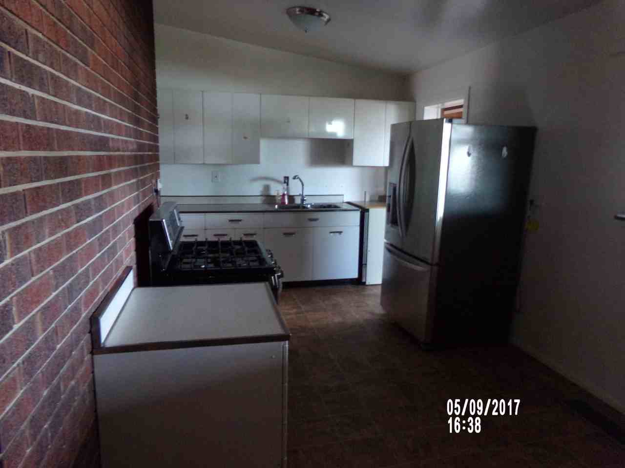 3407 Zia Dr - Photo 3 of 9