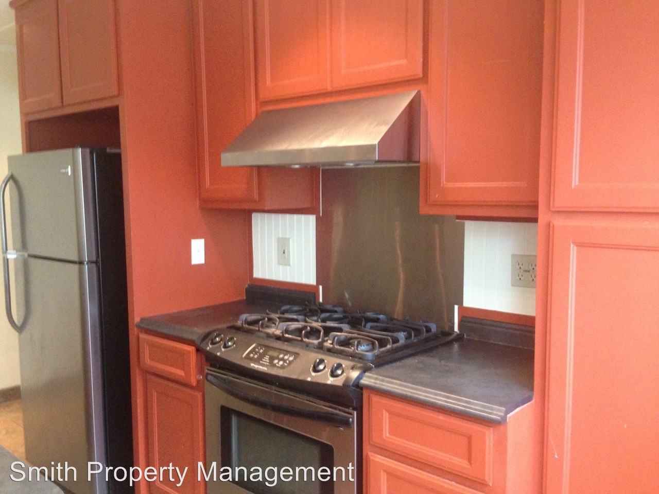 204 W Myrtle St - Photo 2 of 12