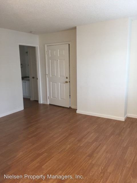 707-711 13th, 1300-1312 G Street - Photo 3 of 6