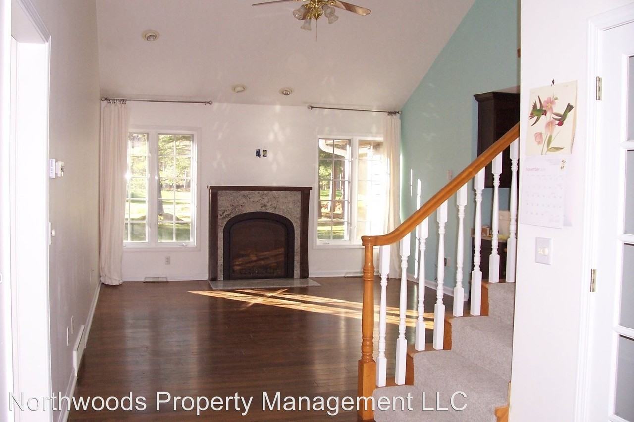 7367 Timber Ct - Photo 2 of 46