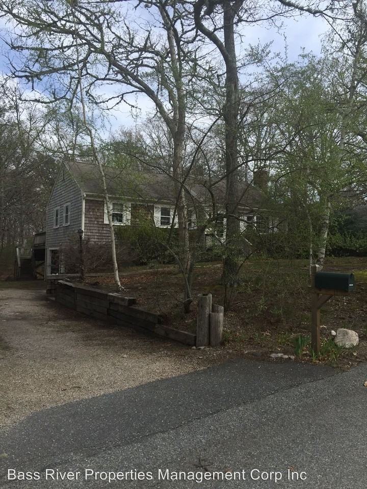 18 Windswept Rd - Photo 2 of 6