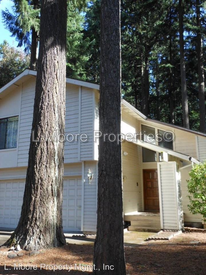 17400 SW Thistlebrook Ct - Photo 2 of 15