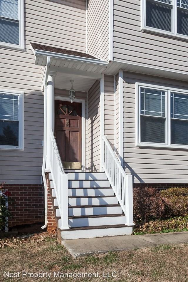 5415 Lake Saponi Terrace - Photo 3 of 25