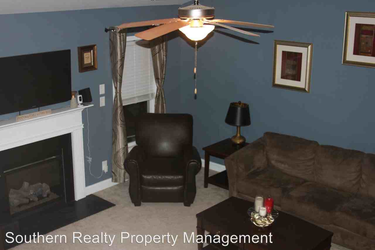 215 Century Dr - Photo 3 of 9