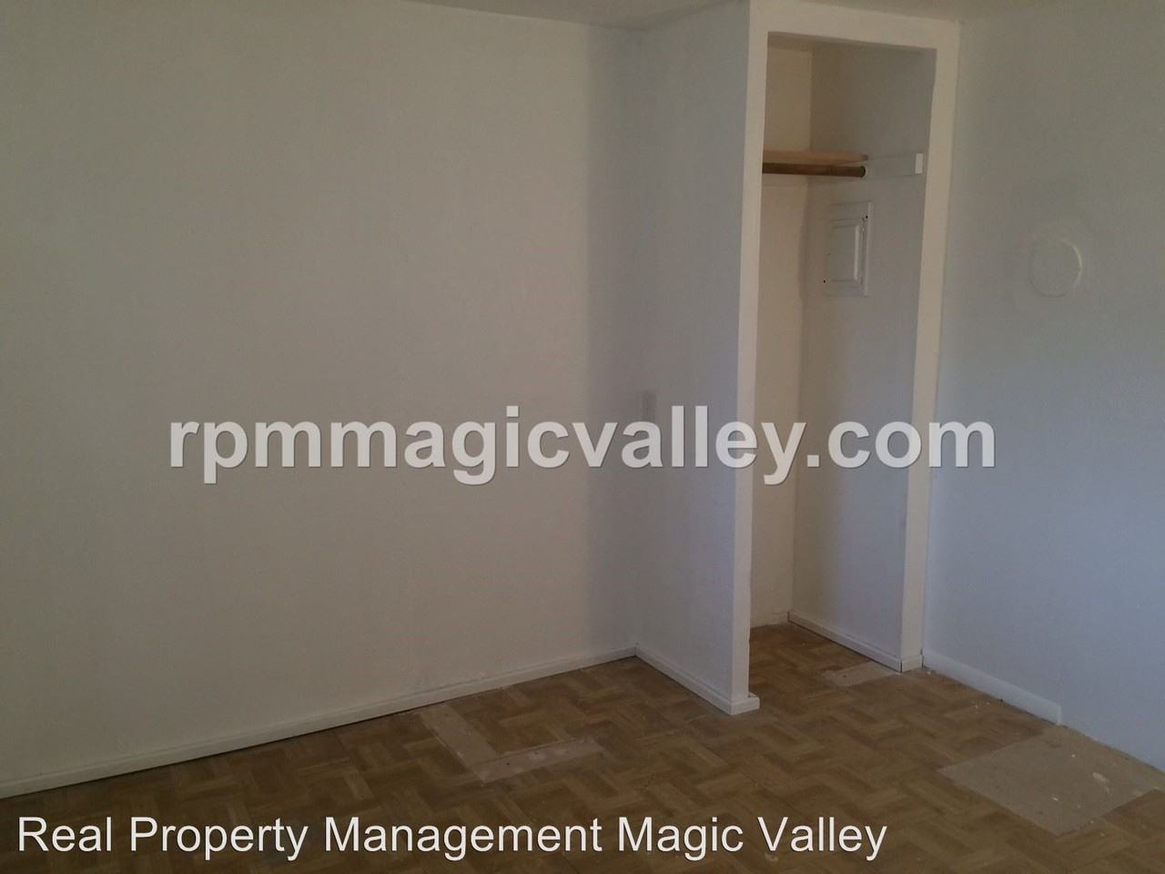 413 Main St S - Photo 3 of 11