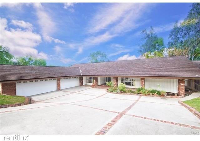 10 Saddleback Rd - Photo 3 of 30