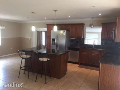 2980 Leisure Ct - Photo 3 of 10